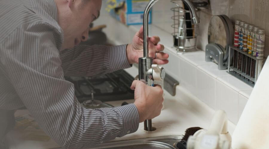 Professional emergency plumbing in Slayden, TN
